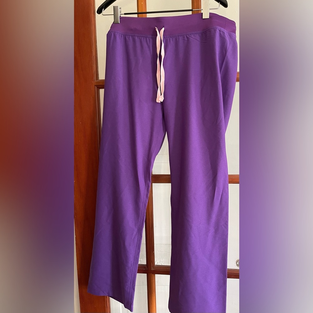 Figs Scrub Pants- Medium Petite